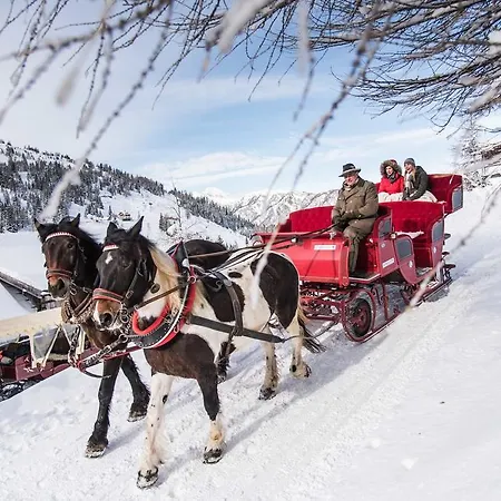 Hotel Familienhotel Hinteregger 4*