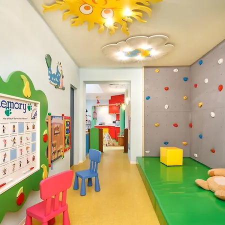 Familienhotel Hinteregger 4*